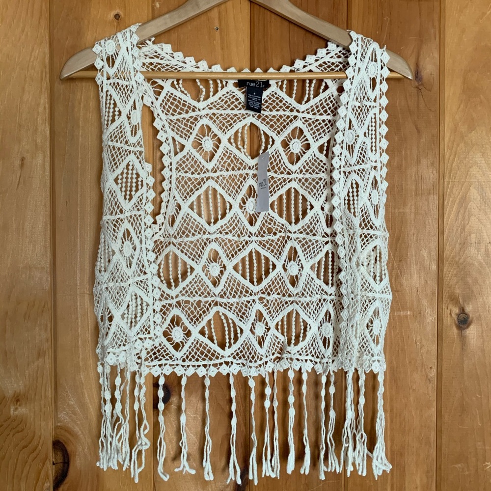 Open knit fringe hem crop top cover brand new